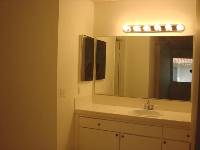 23653 Park Capri unit 91, Calabasas, CA 91302 - photo 3