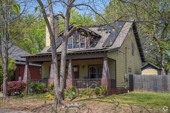 You will find several craftsman style homes in the Chosewood Park area.