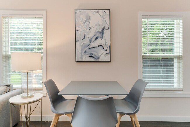 1514 Elmwood Blvd unit ID1018233P, Dallas, TX 75224 - photo 4