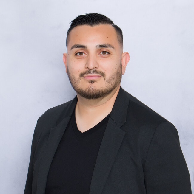 Agent Photo