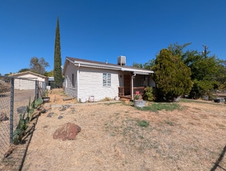 2431 Las Plumas Ave, Oroville, CA 95966