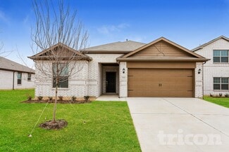 304 Micah Ln, Ferris, TX 75125