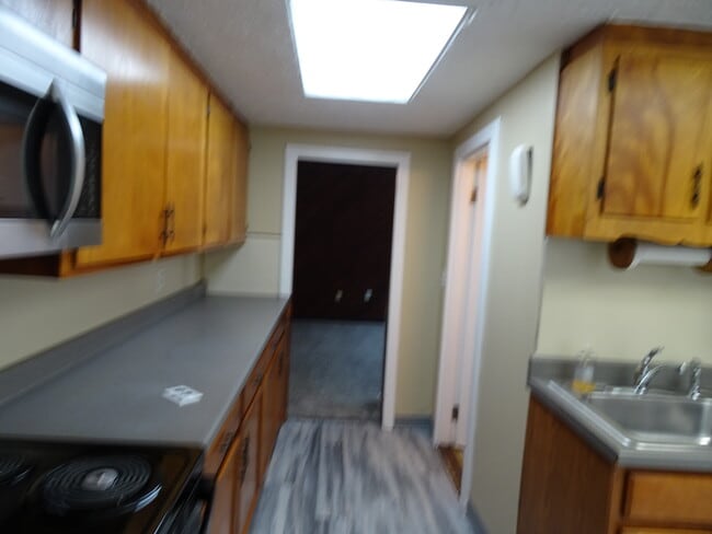 67 Washington St unit 3, Weymouth, MA 02188 - photo 2