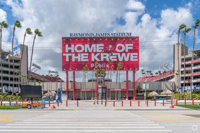 Pinecrest West Park neighbors have the option to watch a football game at the nearby staduim.