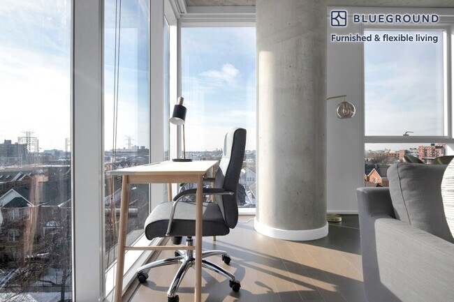 625 W Division St unit FL5-ID580, Chicago, IL 60610 - photo 4