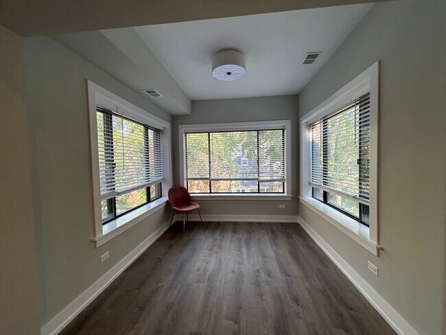 1000 Crain St unit 1138-2, Evanston, IL 60202 - photo 6