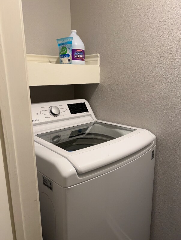 Benchmark unit A313, Austin, TX 78705 - photo 4