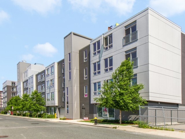 75 Braintree St unit 322, Allston, MA 02134 - photo 2