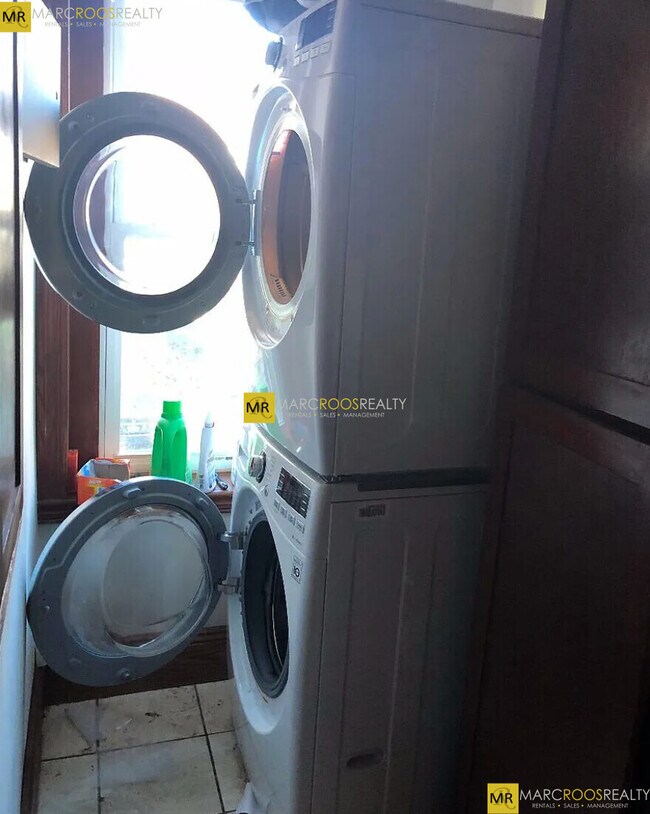 9 Strathmore Rd unit 2, Brookline, MA 02445 - photo 7