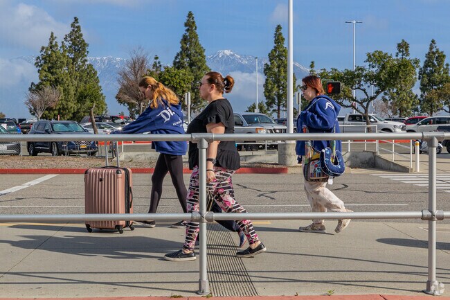 Coyote Canyon residents will be happy to know that Ontario Airport is 10 miles away.
