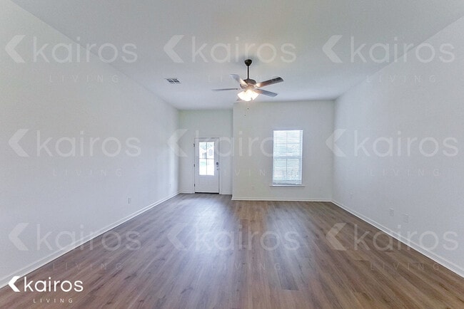 101 Teddy Ln, Lafayette, LA 70507 - photo 2