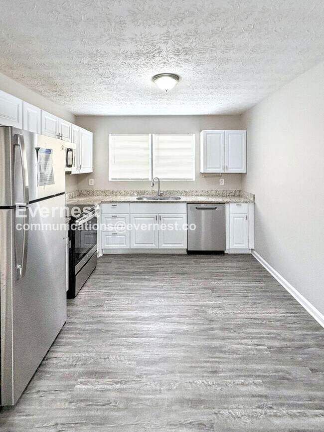 9251 Clb Vw Trace, Riverdale, GA 30274 - photo 2