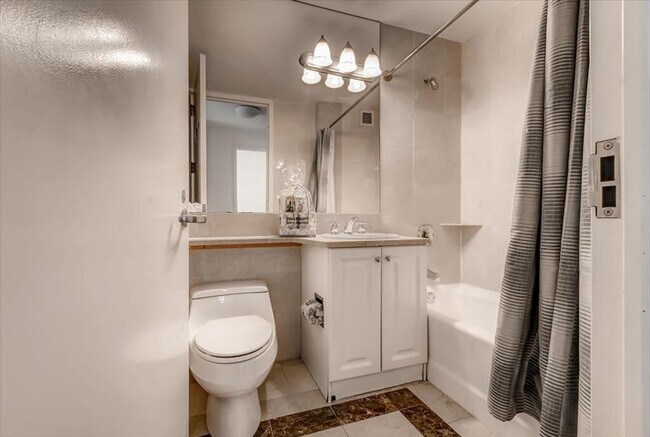 400 E 66th St unit ID1016393P, New York, NY 10065 - photo 2