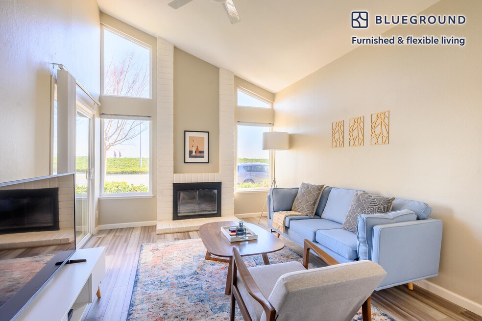 1551 Beach Park Blvd, Foster City, CA 94404 - photo 1