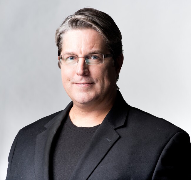 Agent Photo