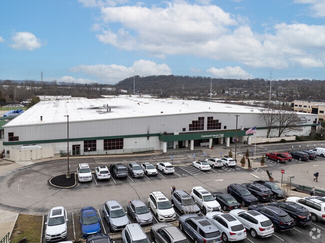 If your looking to build habits for an active lifestyle visit the Cincinnati Sports Club.
