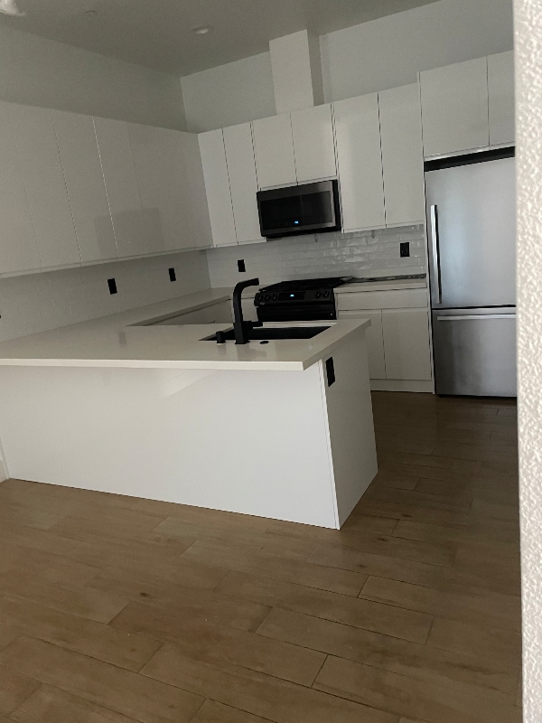 1853 Coley Ave, Escalon, CA 95320