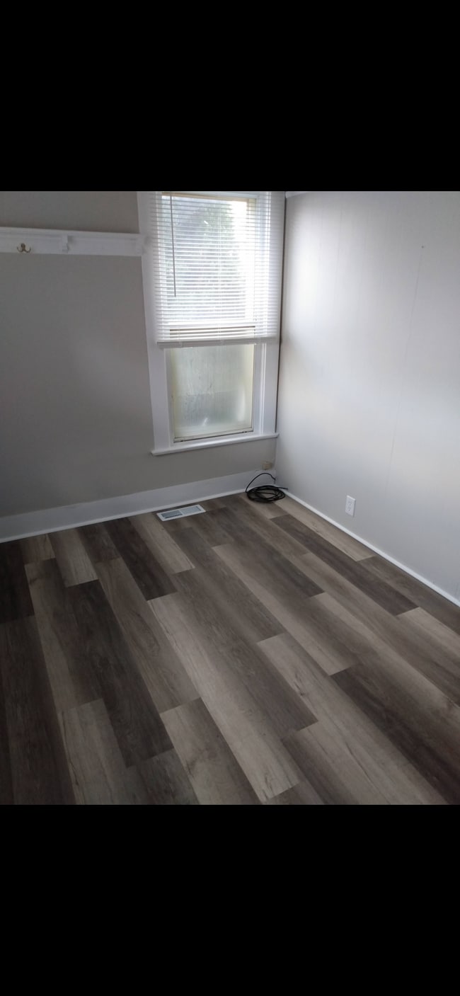 329 5th St unit 1, Elyria, OH 44035 - photo 7