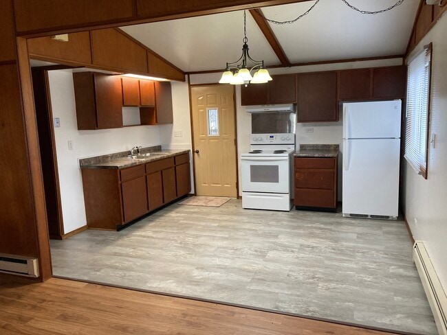 17809 57th Ave unit 17809 57th Ave., Chippewa Falls, WI 54729 - photo 7