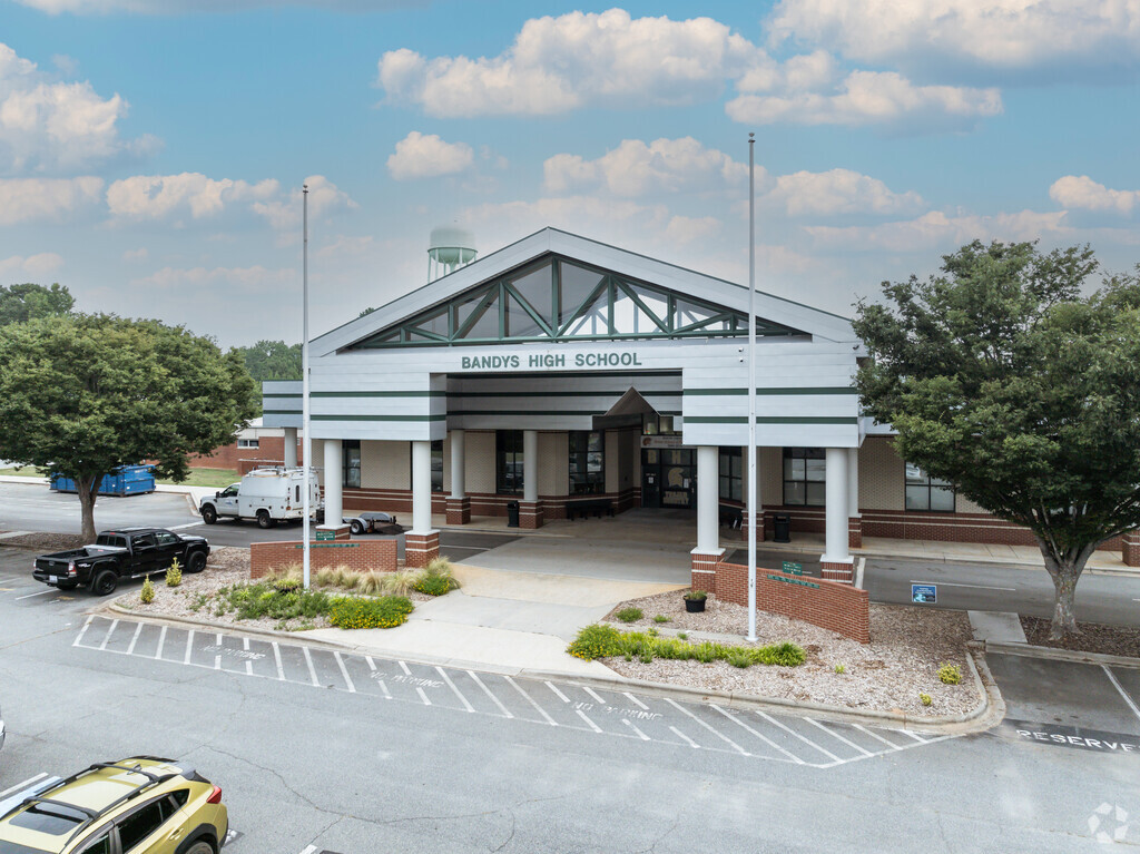 The entrance to Bandys High School in Catawba.