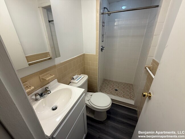 48 Lancaster Terrace unit 103, Brookline, MA 02446 - photo 5