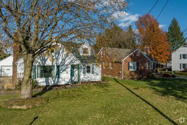 There is a variety of Cape Cod homes found throughout the Avondale neighborhood.