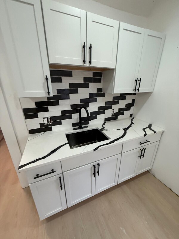 1447 W 101st St Unit 2, Cleveland, OH 44102