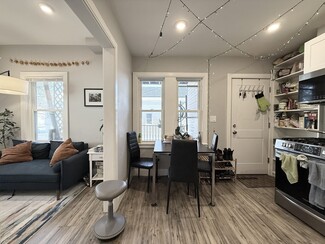 1 Beacon St Unit 2L, Somerville, MA 02143