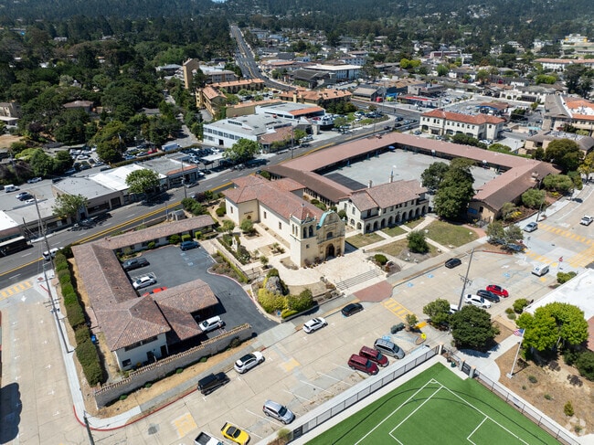 San Carlos School in East Monterey offers a vibrant and engaging educational environment.