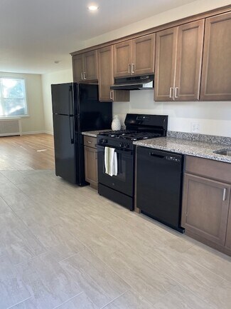 123 Gallagher Rd, Wayne, PA 19087