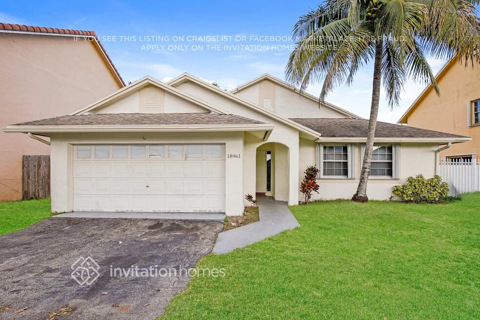 18961 NW 77th Ct, Hialeah, FL 33015 - photo 1