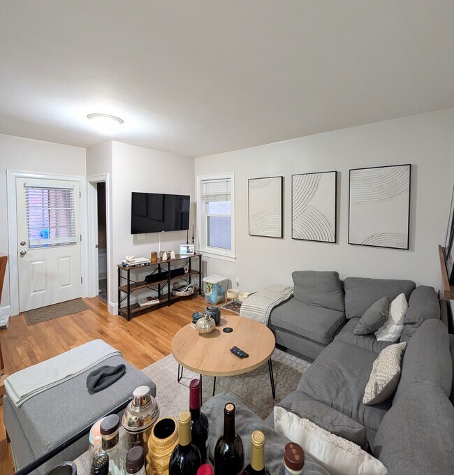 202 W 8th St unit 1, Boston, MA 02127 - photo 5