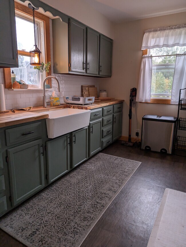 601 N Front St, Crookston, MN 56716 - photo 3