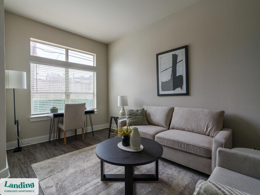 18101 Point Lookout Dr unit 145.1407097, Nassau Bay, TX 77058 - photo 1