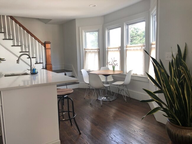 9 Oak St, Beacon, NY 12508 - photo 2