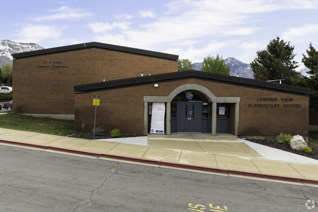 Lomond View Elementary School educates children in Pleasant View.