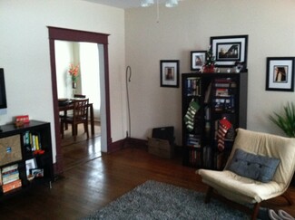 307 W John St Unit 1, Champaign, IL 61820