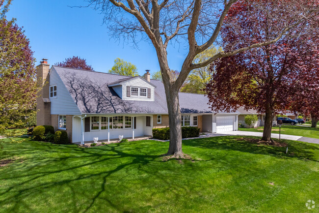 A well maintained home in the Glen Hills neighborhood.
