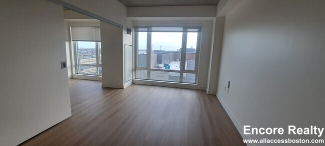 55 Traveler St unit 1210, Boston, MA 02118 - photo 6