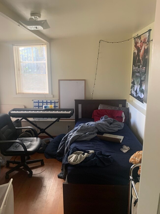 1733 La Loma Ave, Berkeley, CA 94709 - photo 3