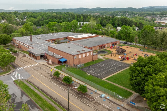 Thomas Jefferson Elementary School in Kingsport receives an A-minus grade from Niche.