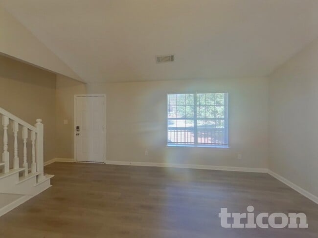 201 Ranch Ct, Locust Grove, GA 30248 - photo 4