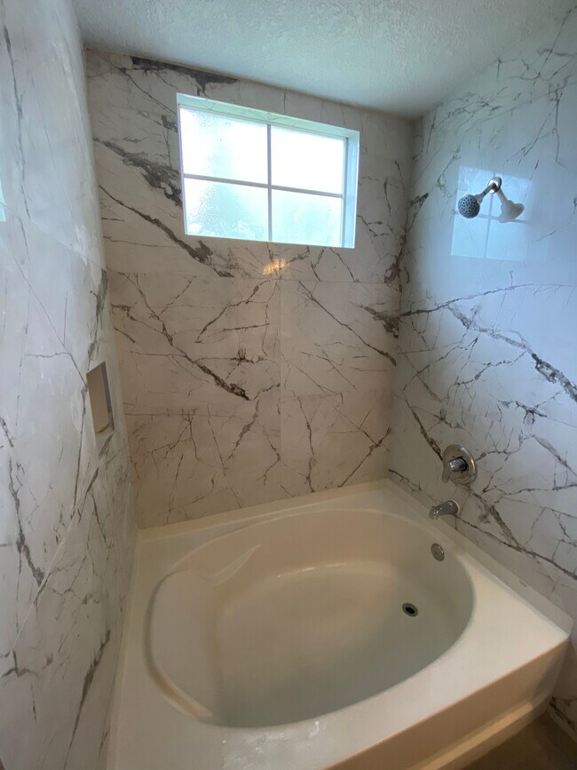 9857 Baywinds Dr unit 9112, West Palm Beach, FL 33411 - photo 2