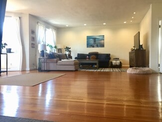 20 Dean Rd Unit 3, Brookline, MA 02445