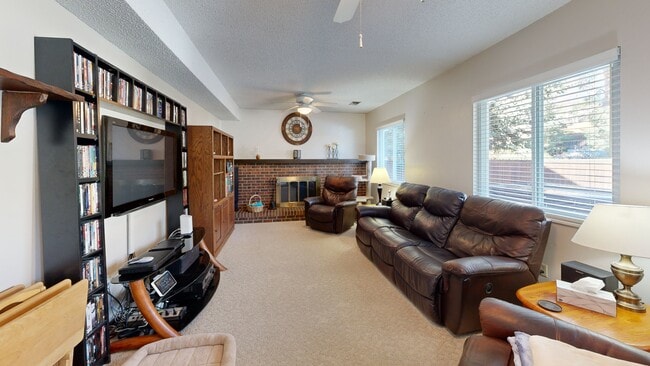 11825 W 73rd Dr, Arvada, CO 80005 - photo 3