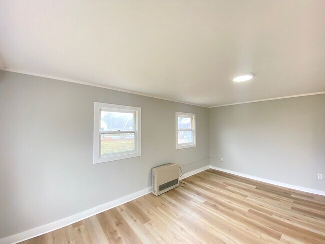 241 S Main St unit C, Newmarket, NH 03857 - photo 6