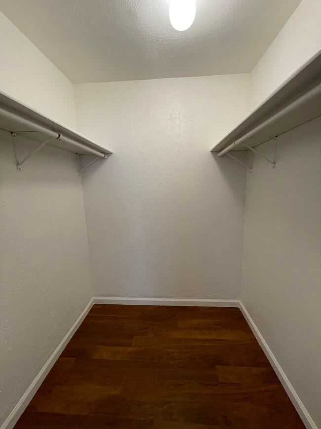 302 Laurel St, San Carlos, CA 94070 - photo 5