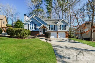 703 Players Ct, Woodstock, GA 30189