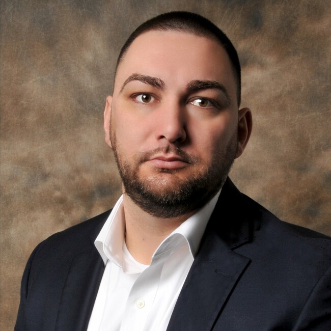 Agent Photo