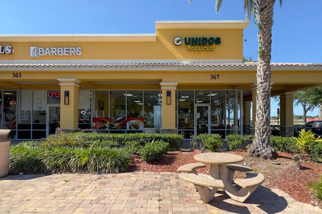 Unidos Restaurants in Poinciana serves up delicious latin inspired cuisine.